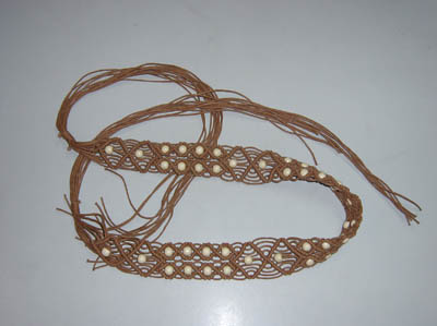 knitting wooden bead belt